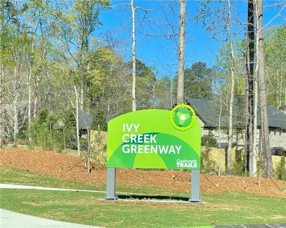 4028 Windgrove Crossing