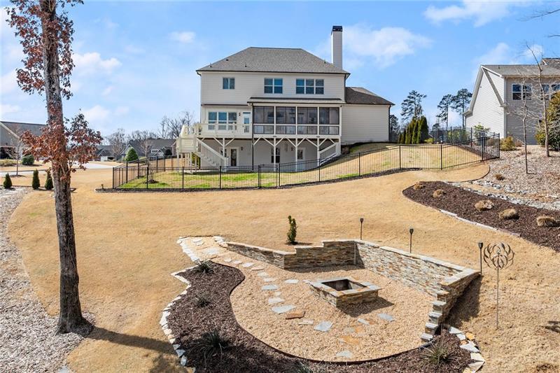 8785 Port View Drive