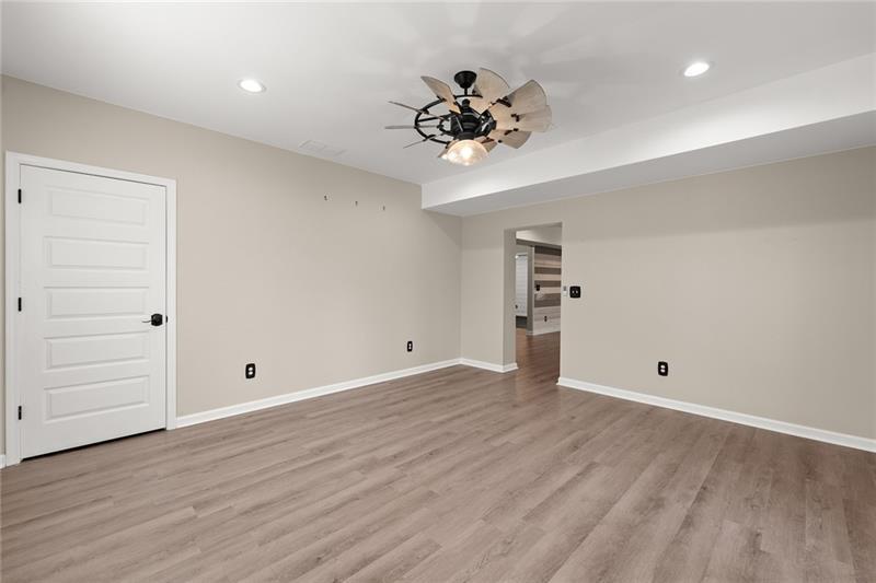 8785 Port View Drive