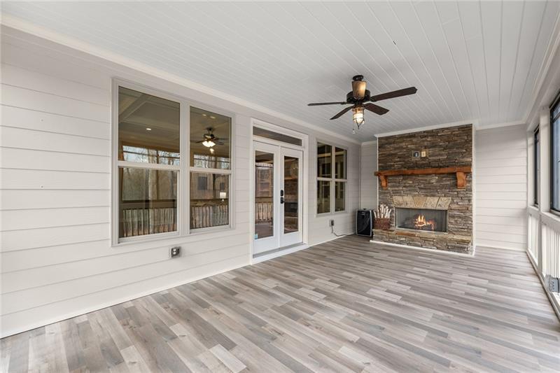 8785 Port View Drive