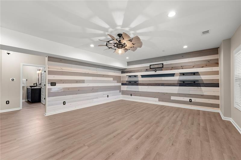 8785 Port View Drive