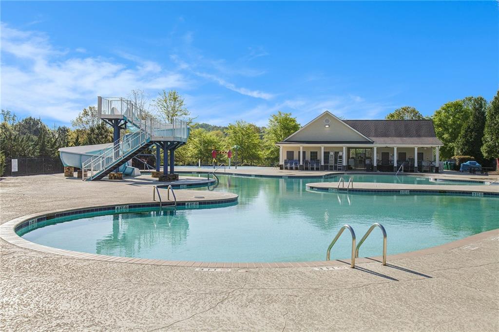 555 Winder Trail