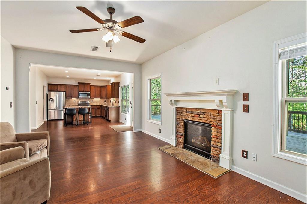 555 Winder Trail