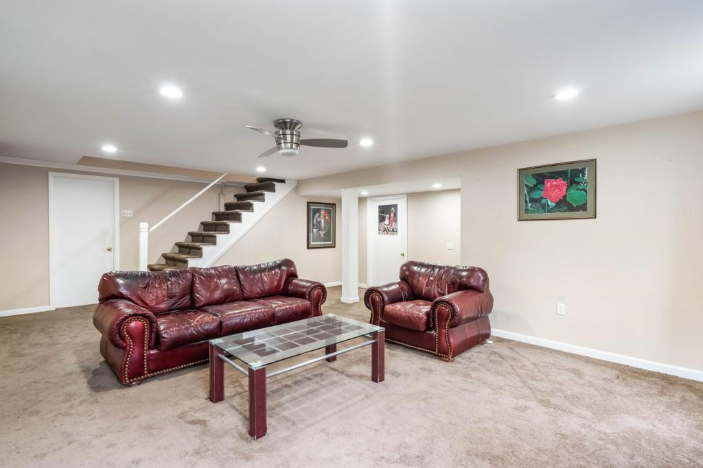 3121 Beechwood Drive