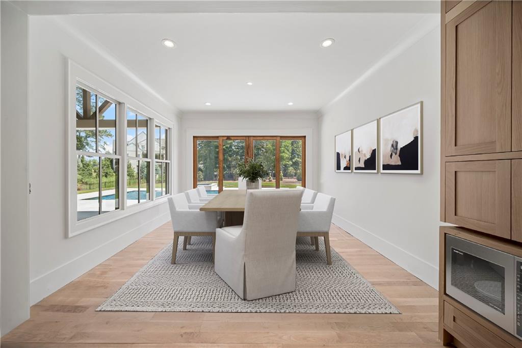 5031 Kings Close