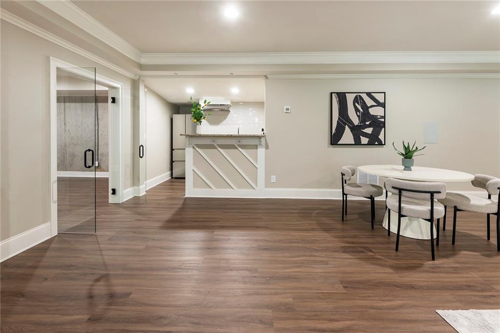 751 Creekside Bend