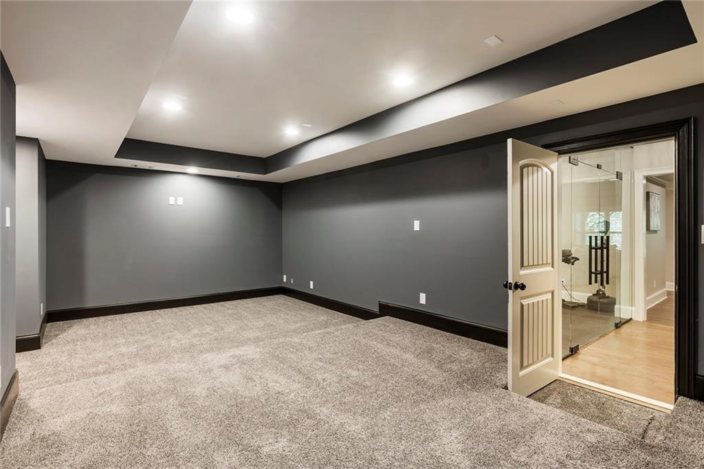 751 Creekside Bend