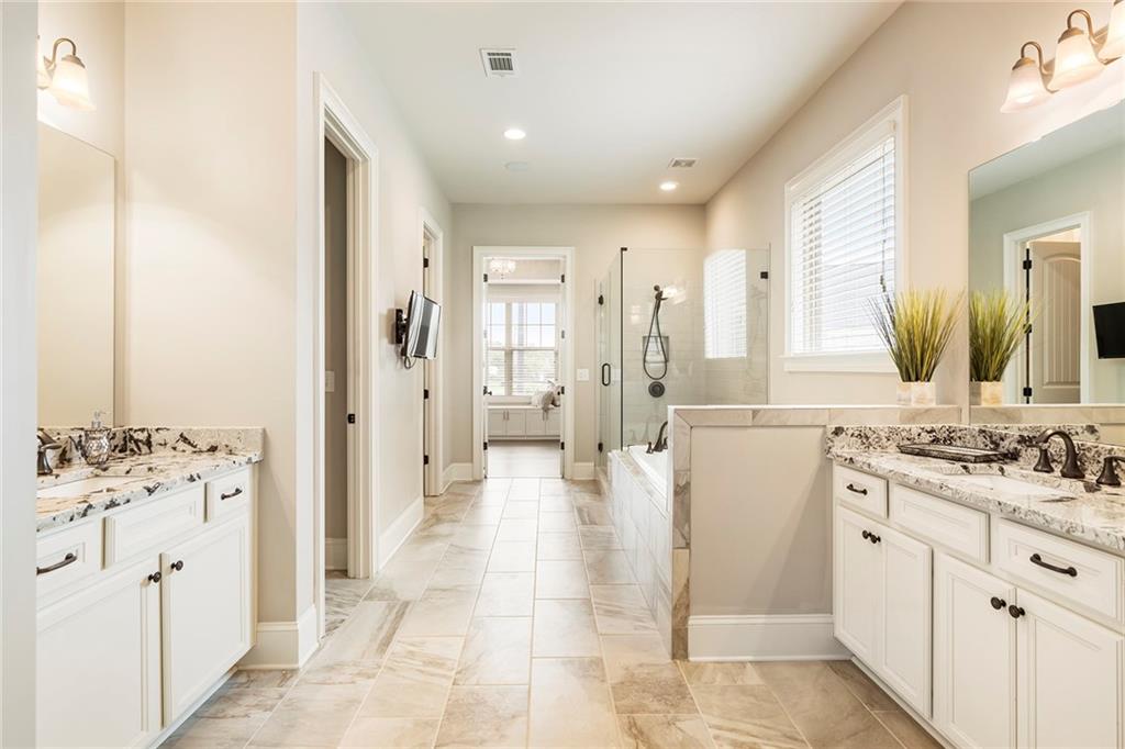 751 Creekside Bend