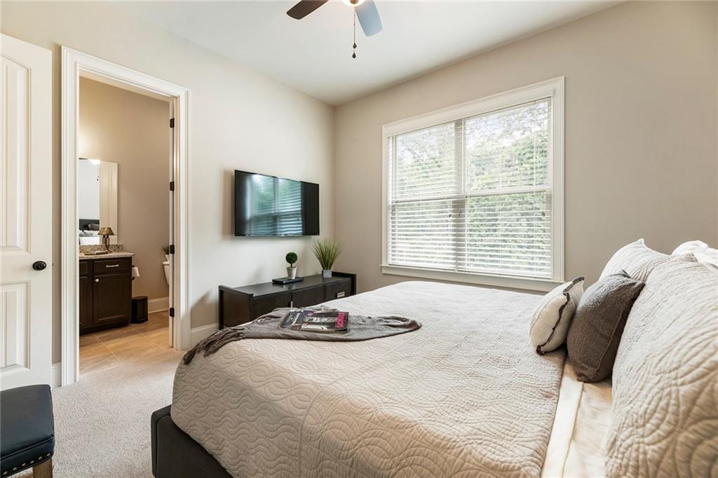 751 Creekside Bend