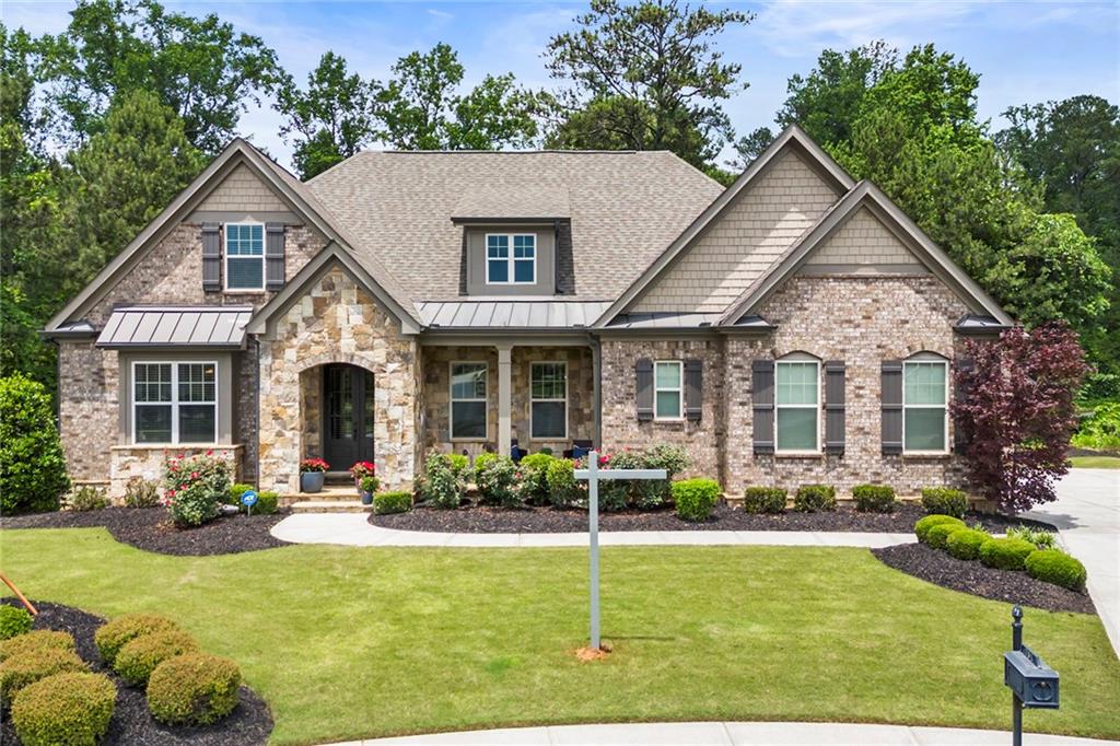751 Creekside Bend