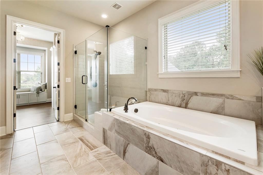 751 Creekside Bend