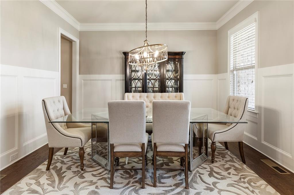 751 Creekside Bend