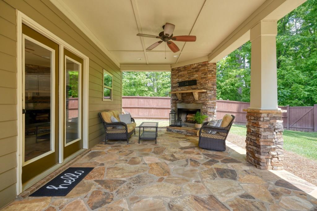 5615 Aspen Drive