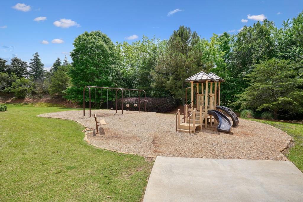 5615 Aspen Drive