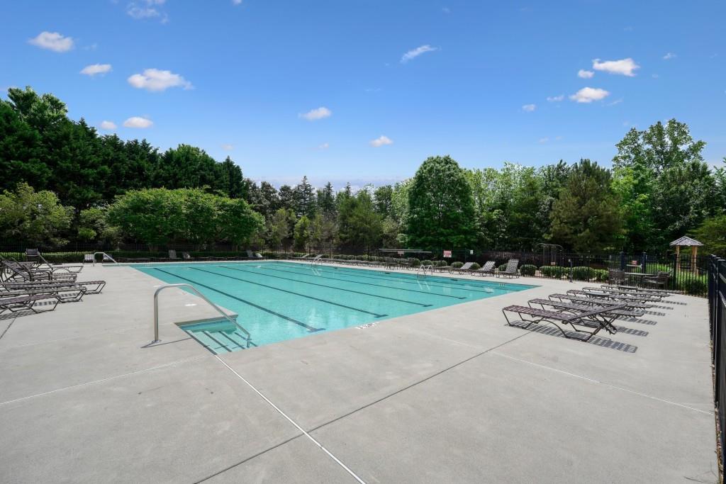 5615 Aspen Drive