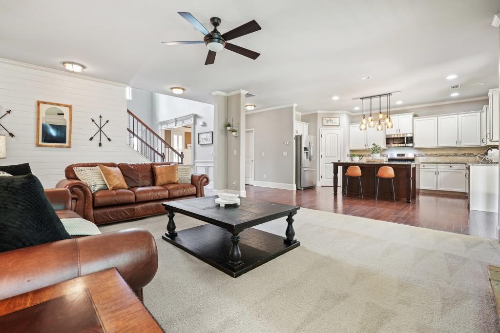 5615 Aspen Drive