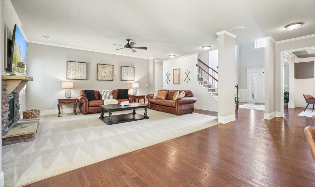 5615 Aspen Drive