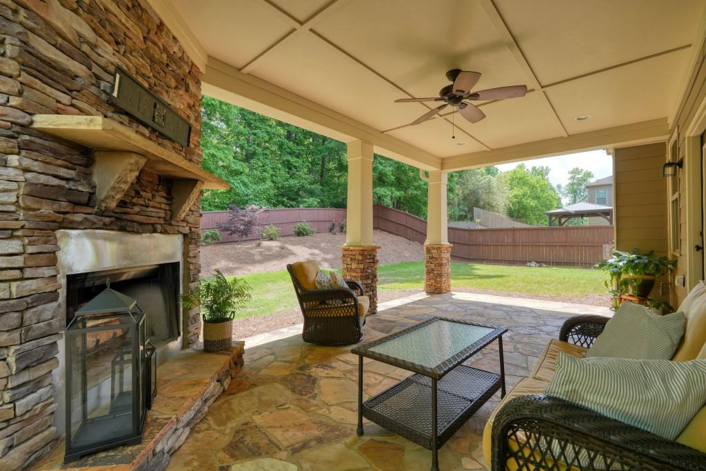 5615 Aspen Drive