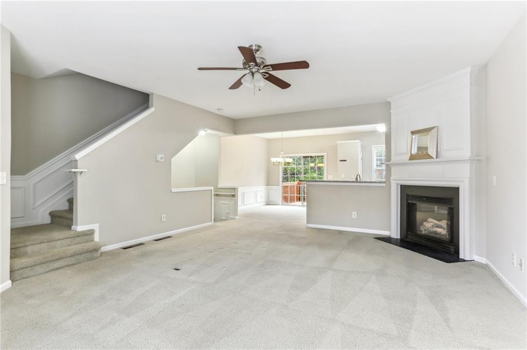 4005 Edgecomb Drive