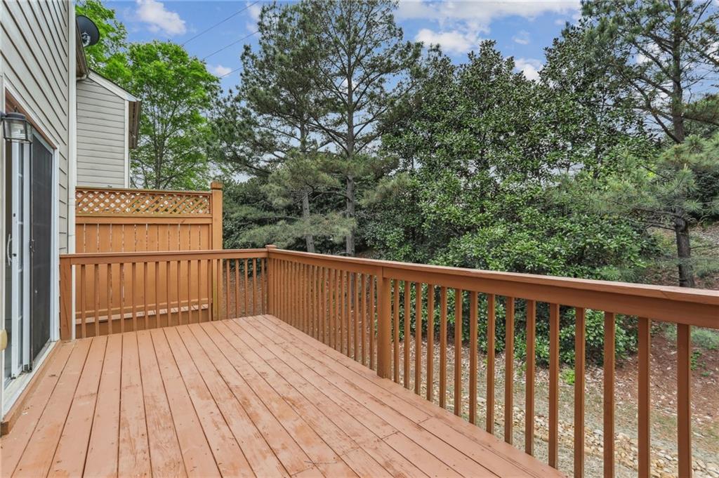 4005 Edgecomb Drive