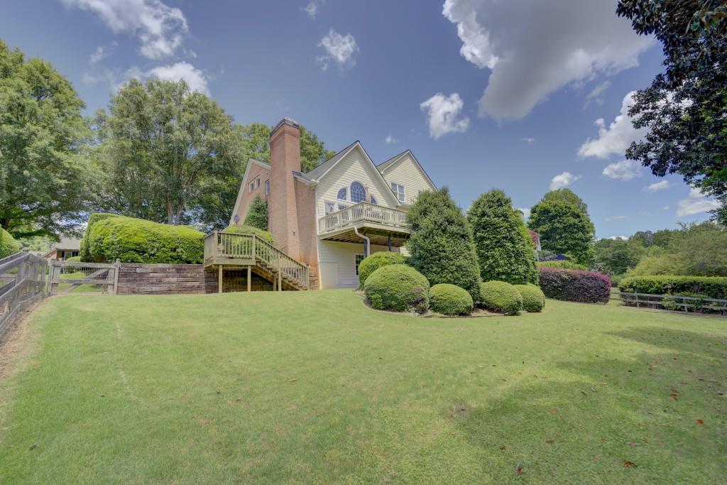 140 Hamilton Way