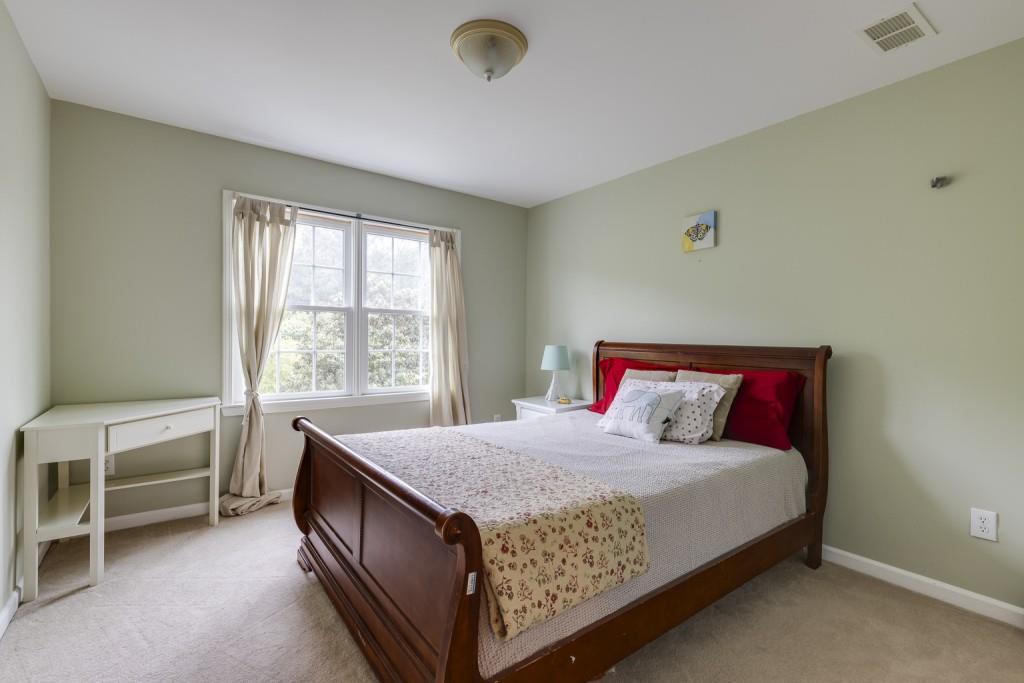 140 Hamilton Way