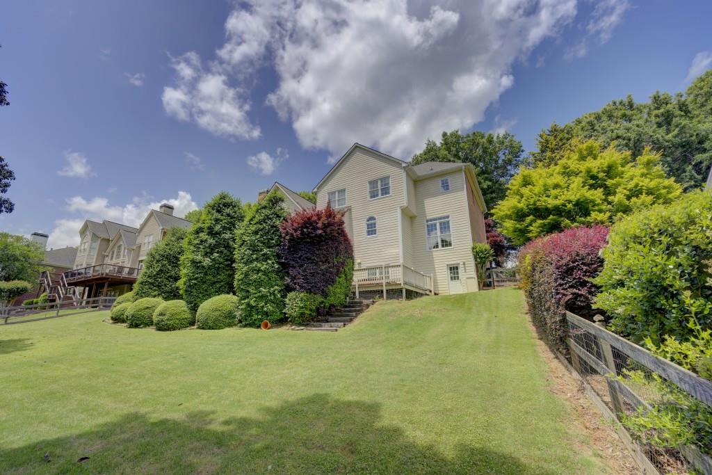 140 Hamilton Way