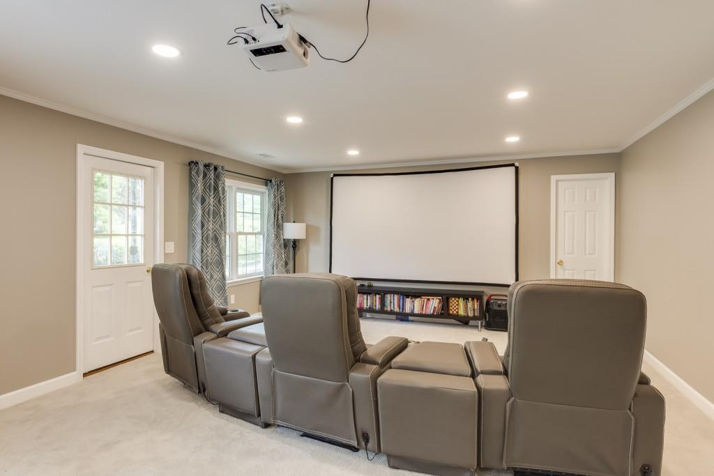 140 Hamilton Way