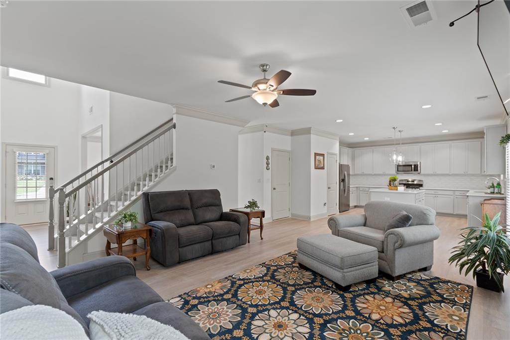 323 Hudson Chase Court