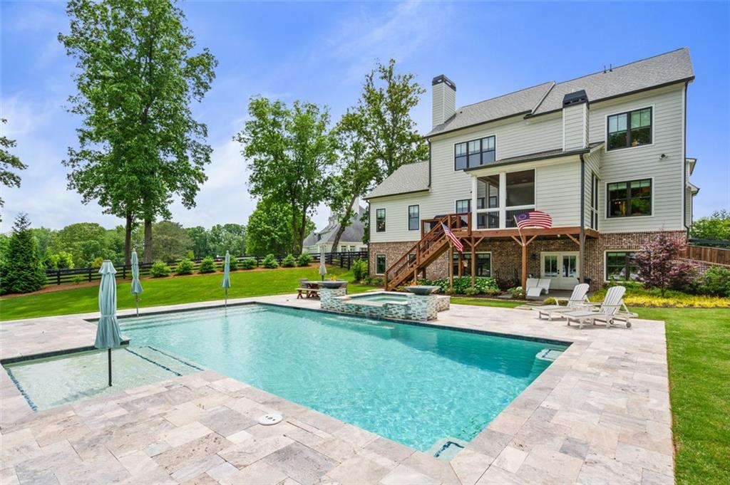 1507 BON ENDRIOT Court