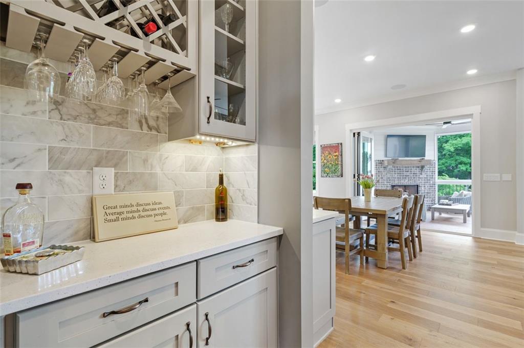1507 BON ENDRIOT Court