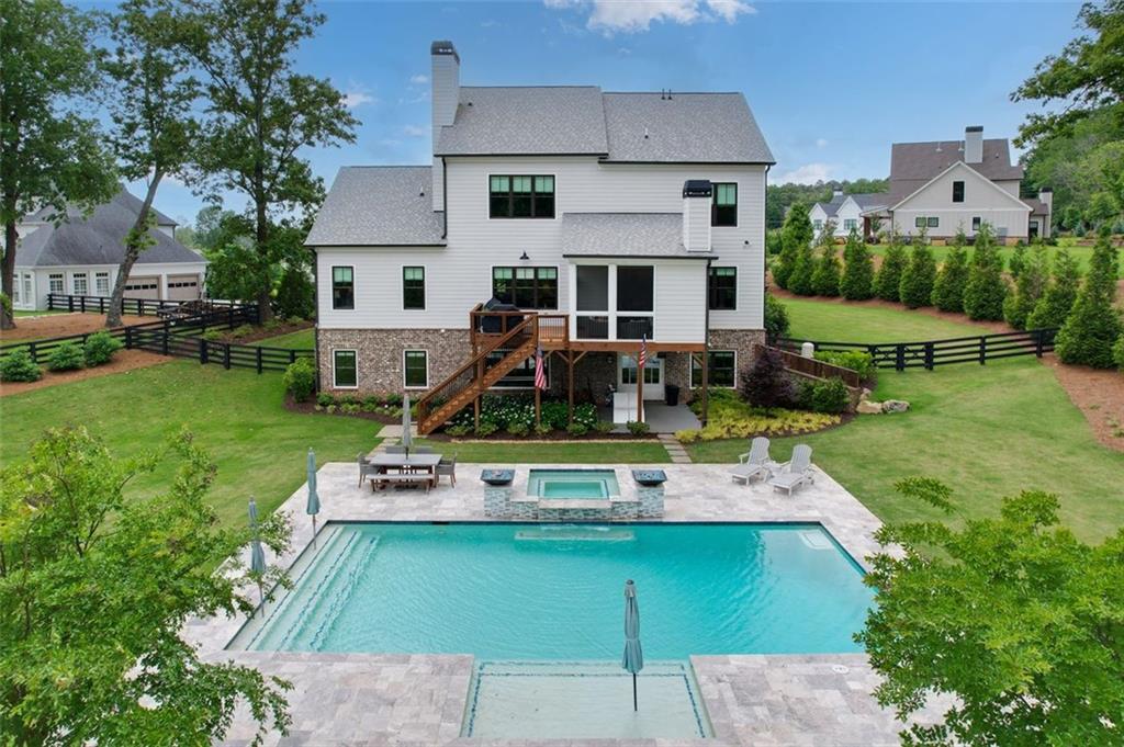 1507 BON ENDRIOT Court