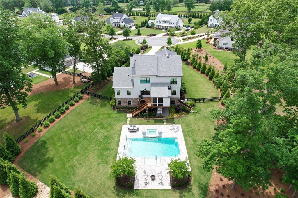 1507 BON ENDRIOT Court