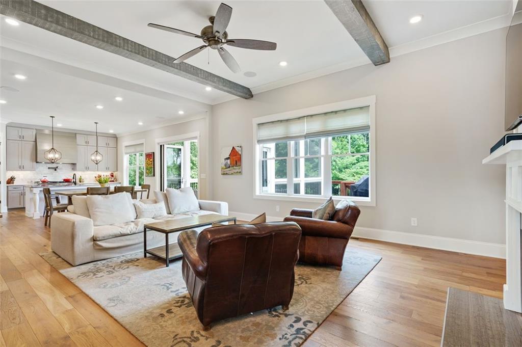1507 BON ENDRIOT Court