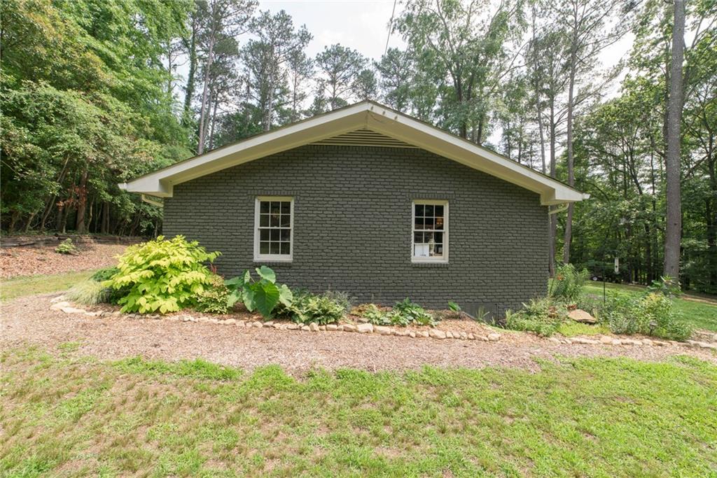 3435 Bouldercrest Road