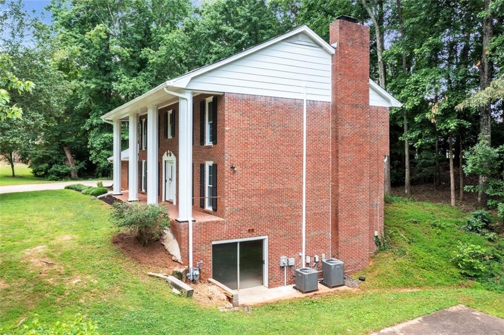 750 Brookfield Parkway