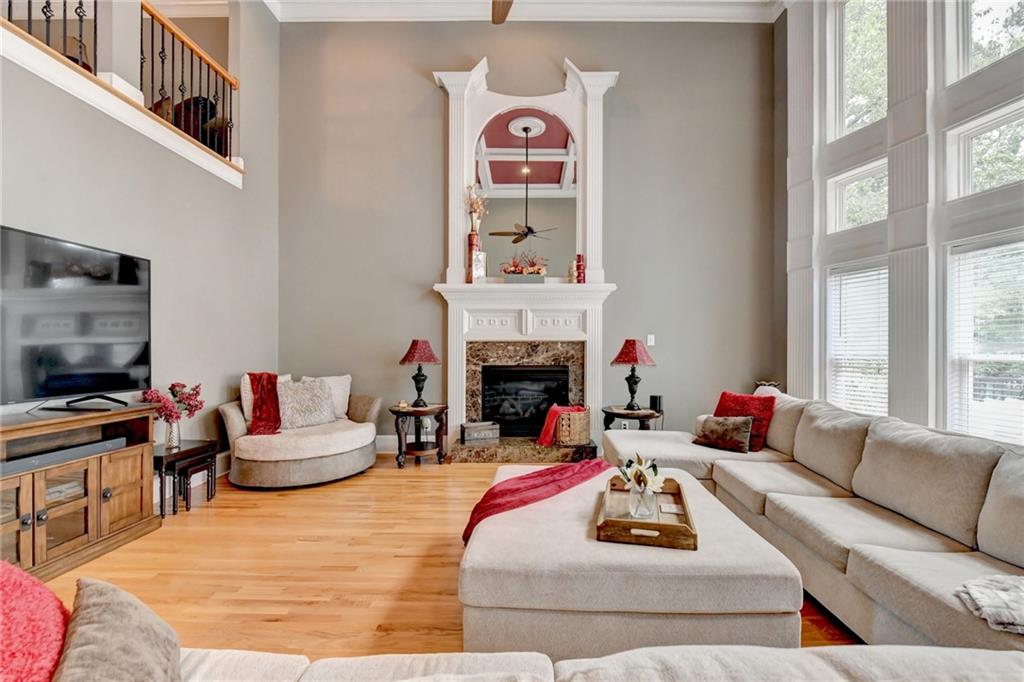 215 Suwanee Place Court
