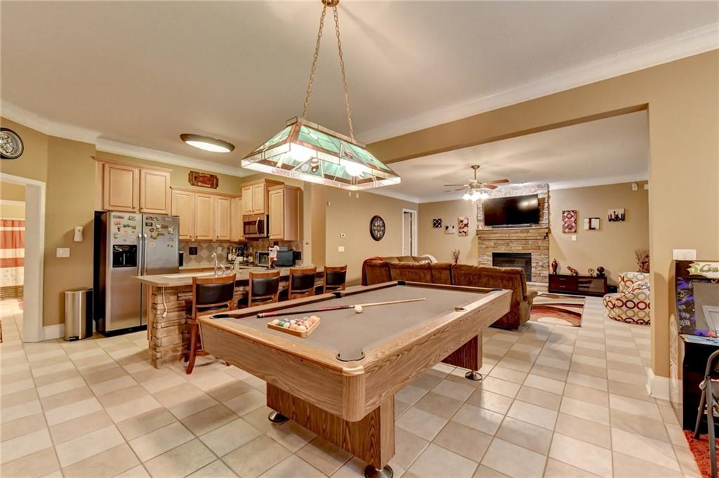 215 Suwanee Place Court