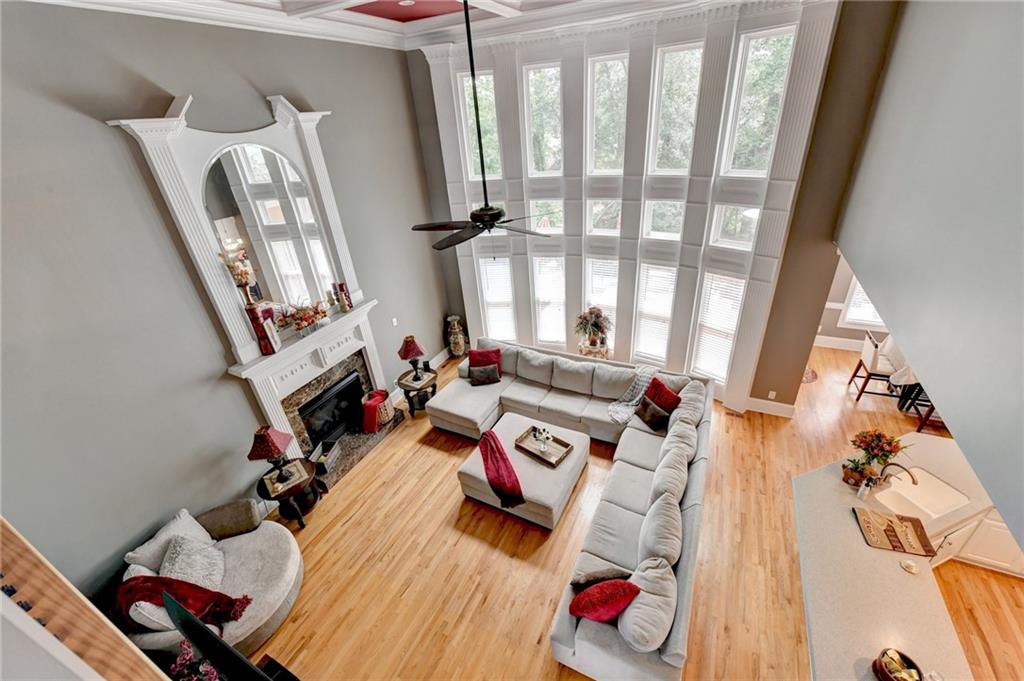 215 Suwanee Place Court