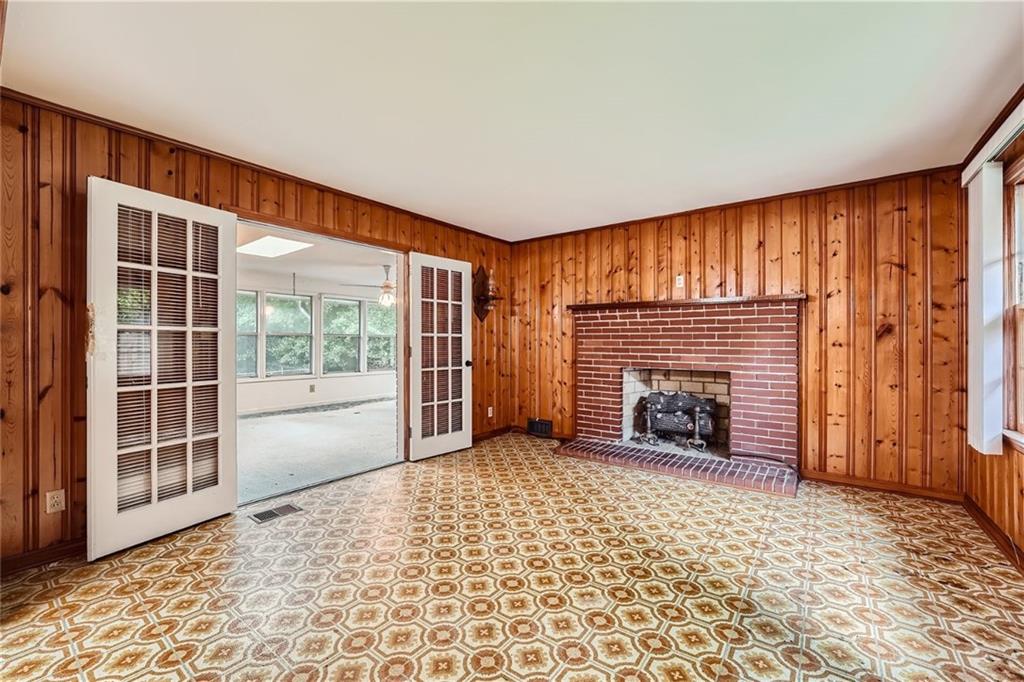 1661 Oak Grove Road