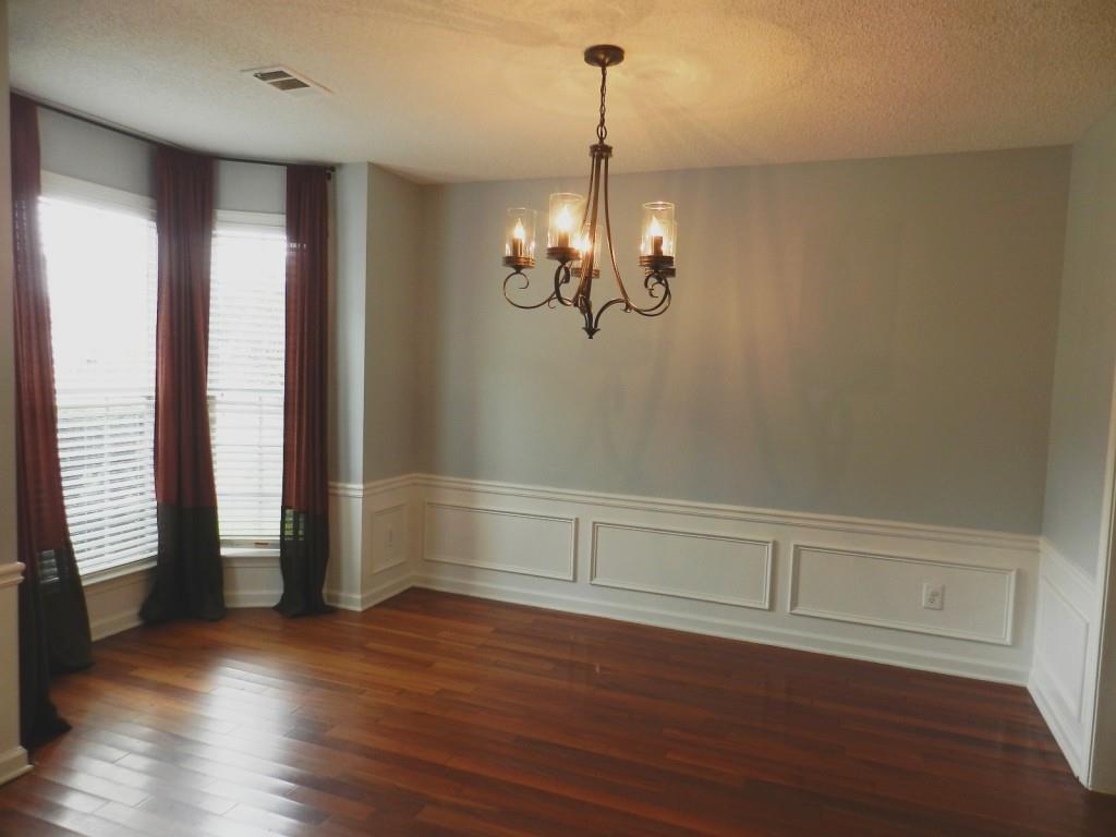 310 Cadeleigh Court