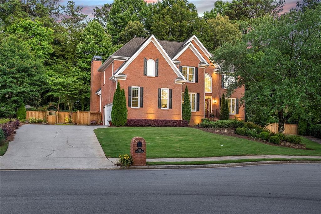 832 Forest Path Lane