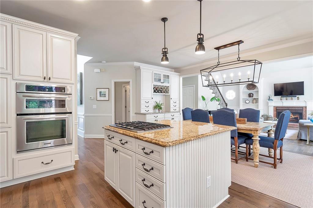 832 Forest Path Lane