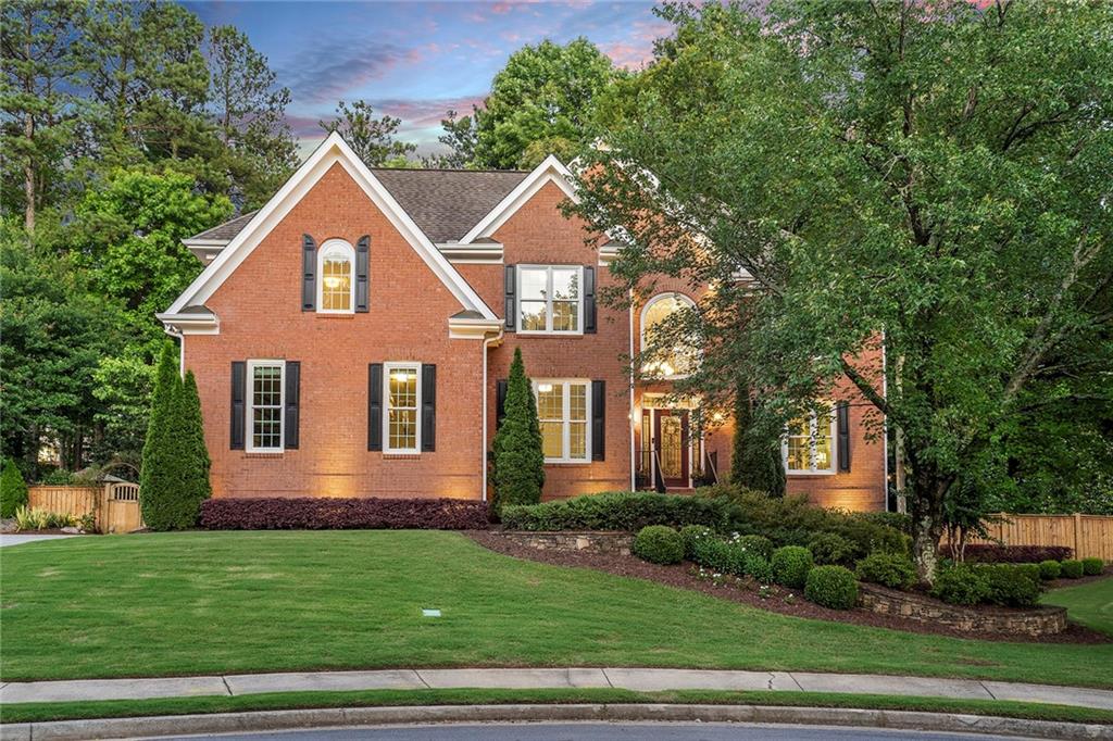 832 Forest Path Lane