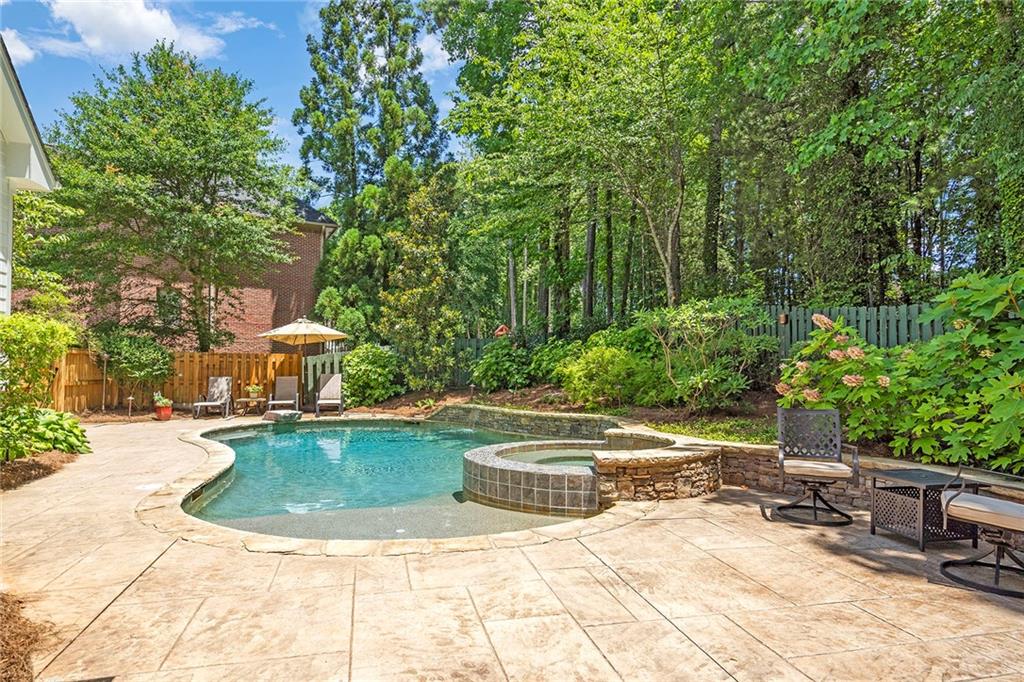832 Forest Path Lane