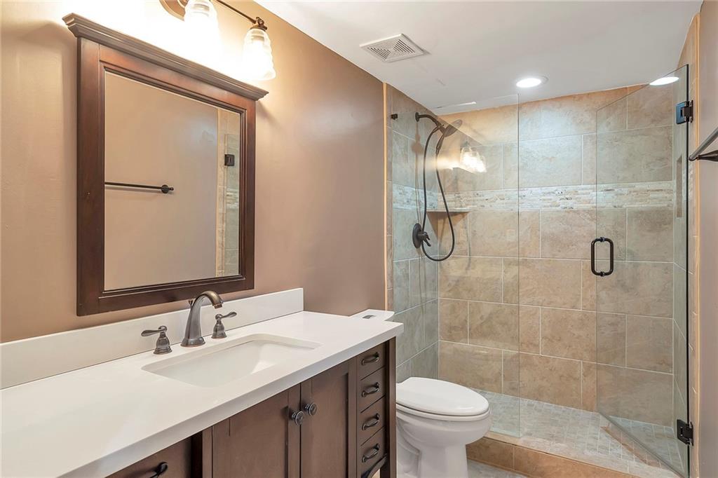 832 Forest Path Lane