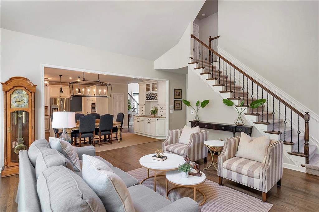 832 Forest Path Lane