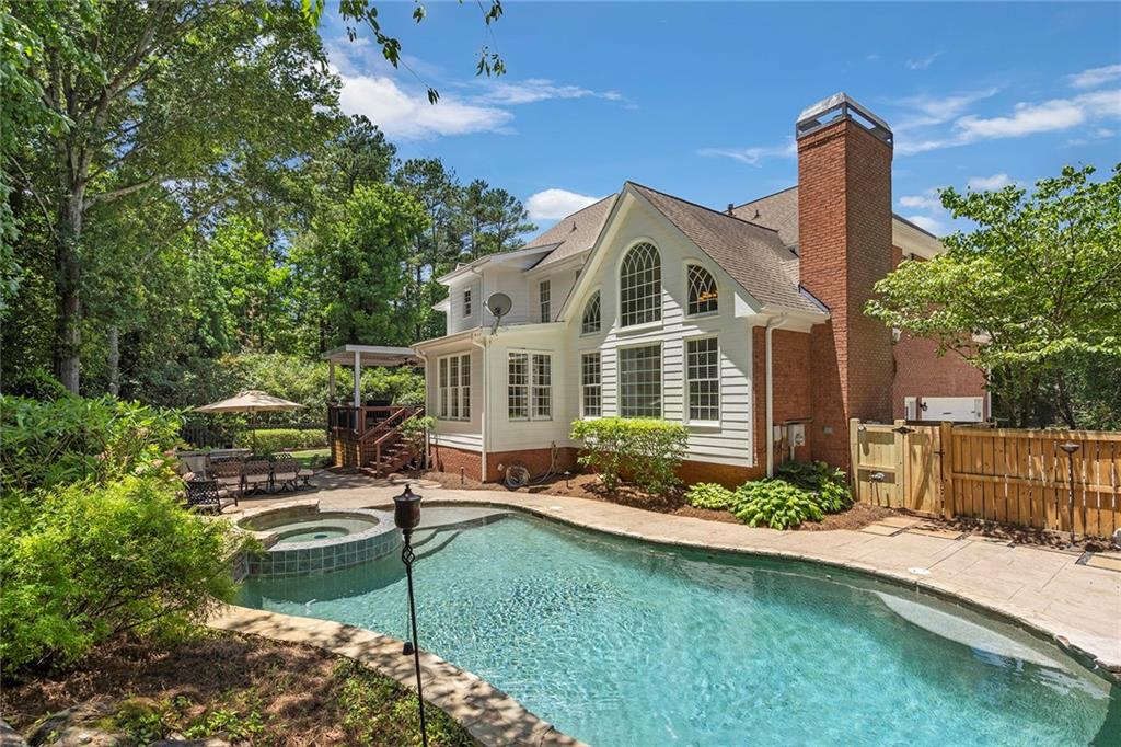 832 Forest Path Lane