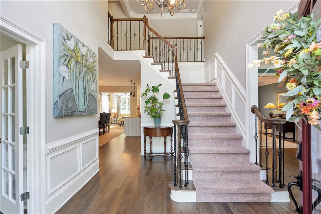 832 Forest Path Lane