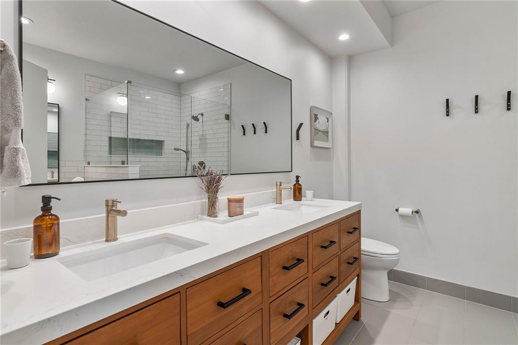 805 Peachtree Street Unit 312